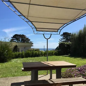 https://rez-de-jardin-vue-mer.inbrittany.com