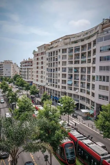 דירות ניס Le Balcon De La Baie Des Anges צרפת