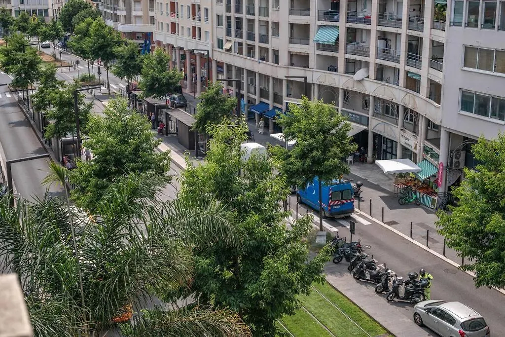 Appartement Le Balcon De La Baie Des Anges à Nice